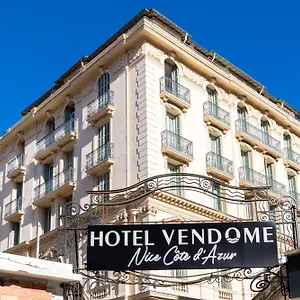 *** Отель Vendome Франция